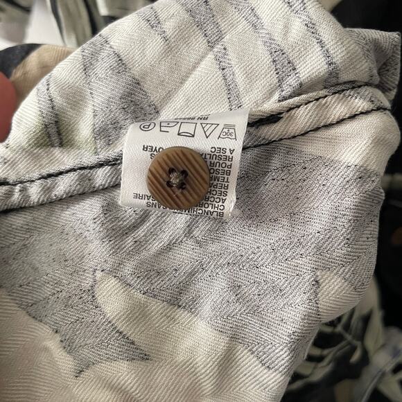 Tommy Bahama 100% Silk Black Orchid Floral Hawaiian Camp Shirt Sz L Button Down - Picture 5 of 8